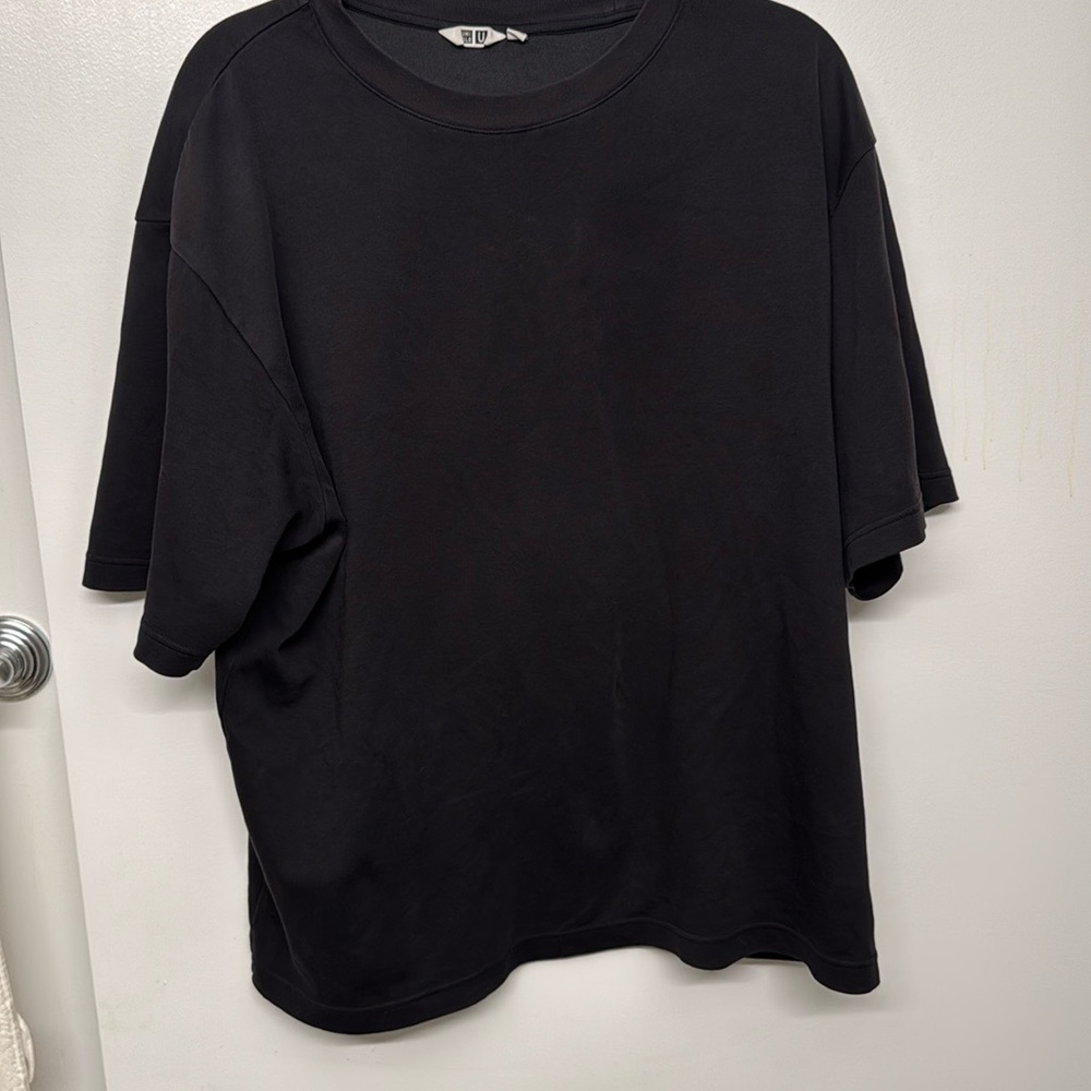 Classic Black Men's T-Shirt